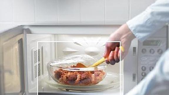 Со едноставен трик проверете дали вашата микробранова печка пропушта зрачење
