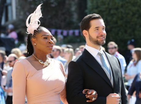 Серена Вилијамс блескаше на кралската свадба, но чорапите на нејзиниот сопруг станаа најголем хит