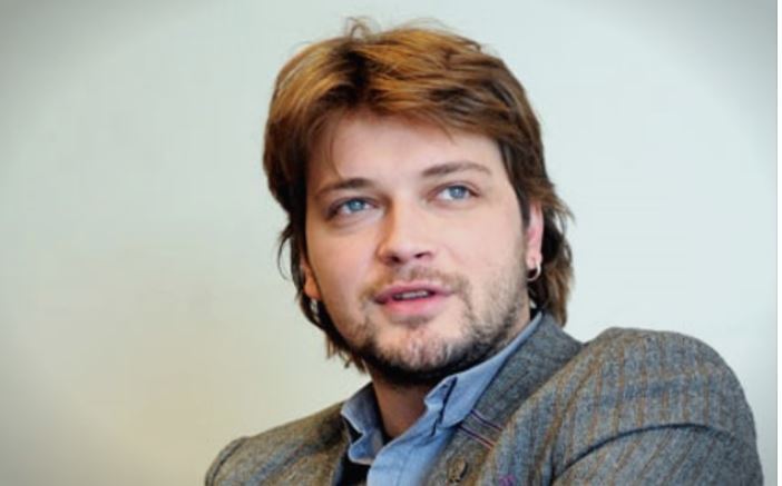 Пејачот Влатко Илиевски пронајден мртов во својот автомобил