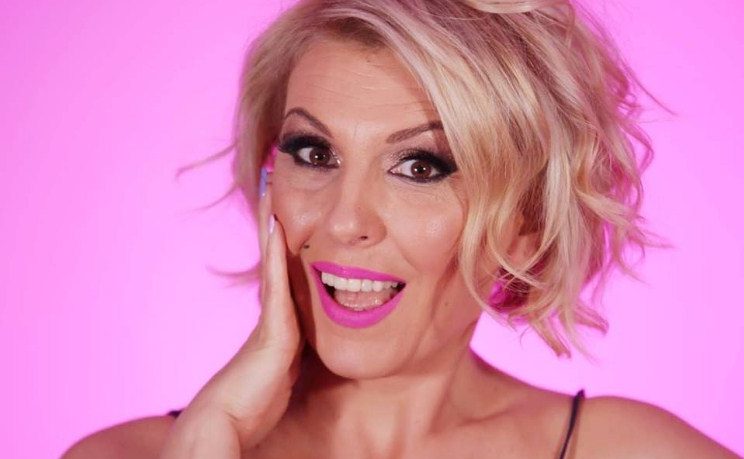 Татјана Лазаревска е мета на закани:  Македонската пејачка во Австралија добива заканувачки пораки