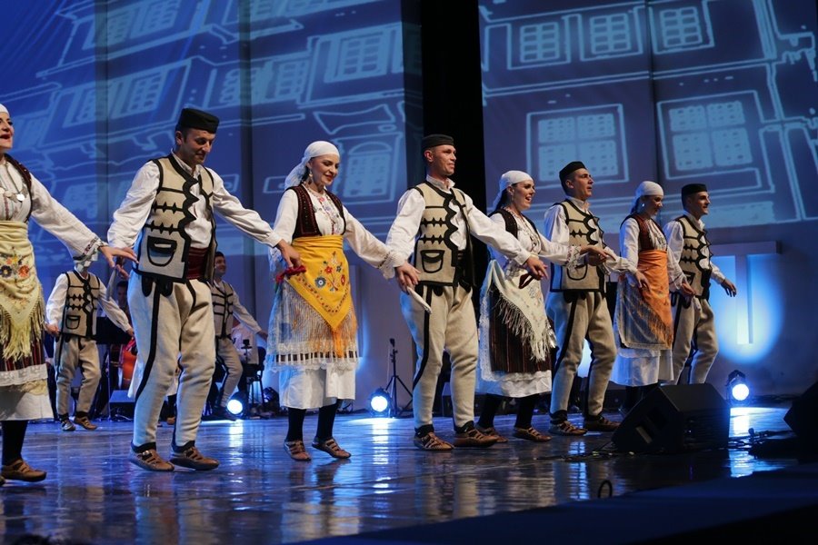 „Скопско лето“ завршува со концертот на „Танец“