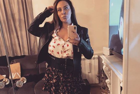 Ана Николиќ по грешка ги објави своите разголени фотографии (фото)