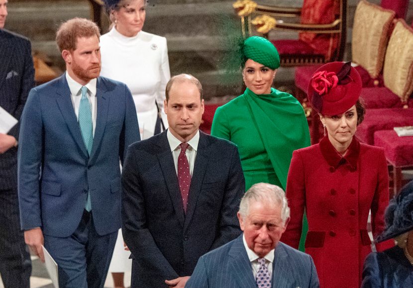 Меган Маркл и Хари првпат по „Мегзит“ се појавија на кралска средба, а сите зборуваат за поздравот на Кејт Мидлтон и принцот Вилијам (видео)