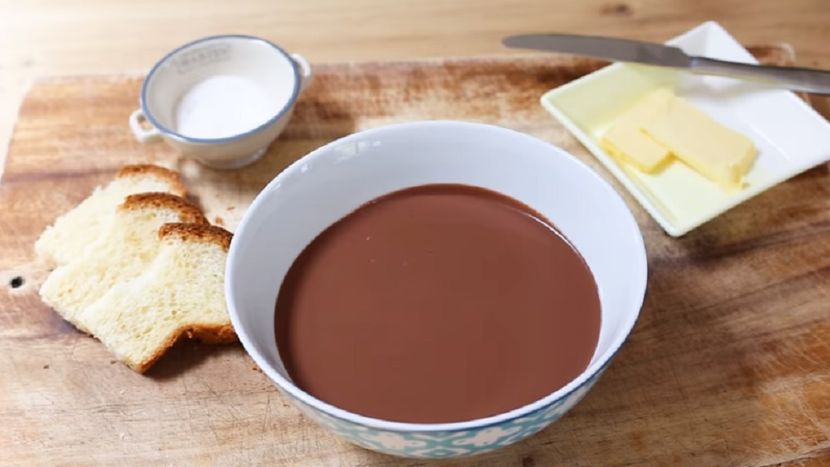 Рецепт за совршено домашно топло чоколадо на француски начин – ќе го обожувате