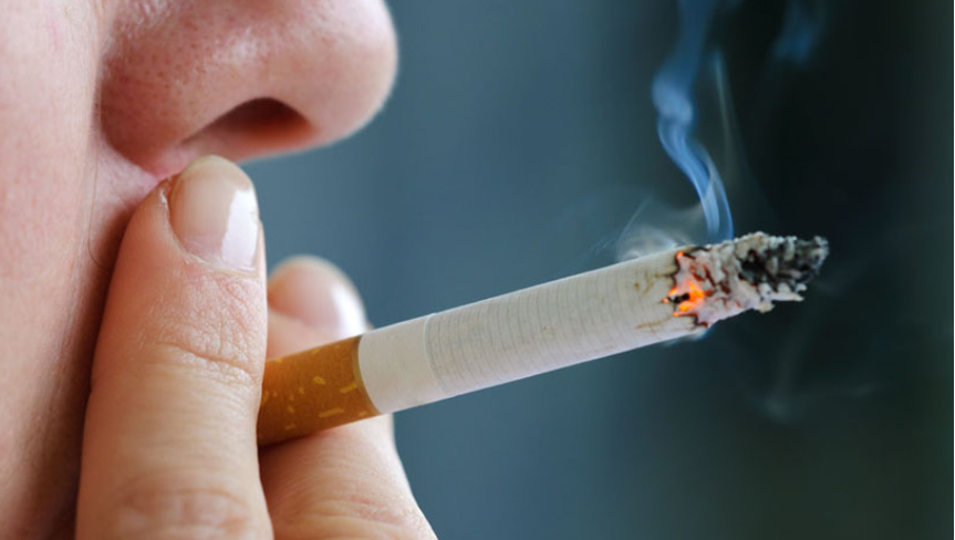 Не е само навика: Што сѐ е штетно при пушењето цигари и вдишување чад од тутунот