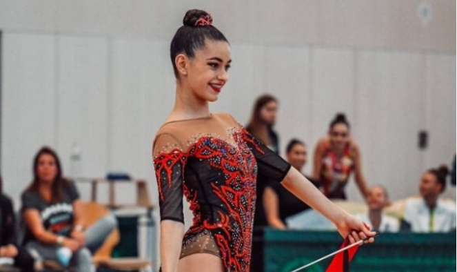 Бронза за македонското девојче во Бундес лигата во Германија: Нов успех на Илина Соколовска во ритмичка гимнастика