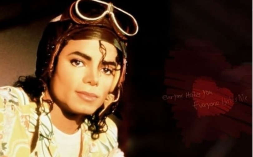 Обожавателите сметаат дека е собршен избор: Еве кој ќе го глуми Мајкл Џексон во новиот биографски филм (фото)