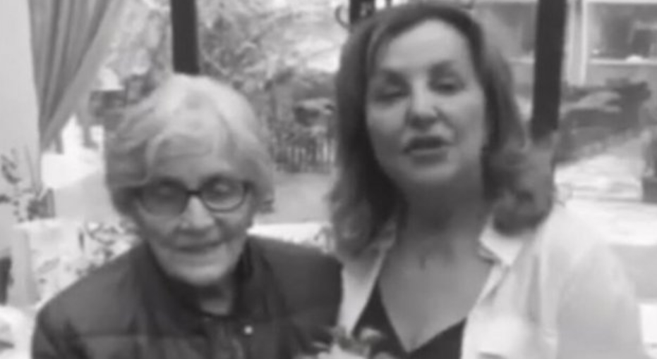 „Почивај во вечноста“: Пејачката Ана Бекута со емотивни зборови за смртта на нејзината мајка  (видео)