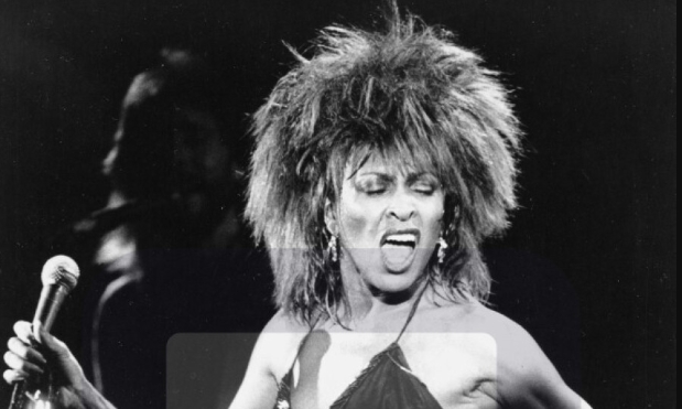 Почина кралицата на поп – рок и соул музиката Тина Тарнер (фото)